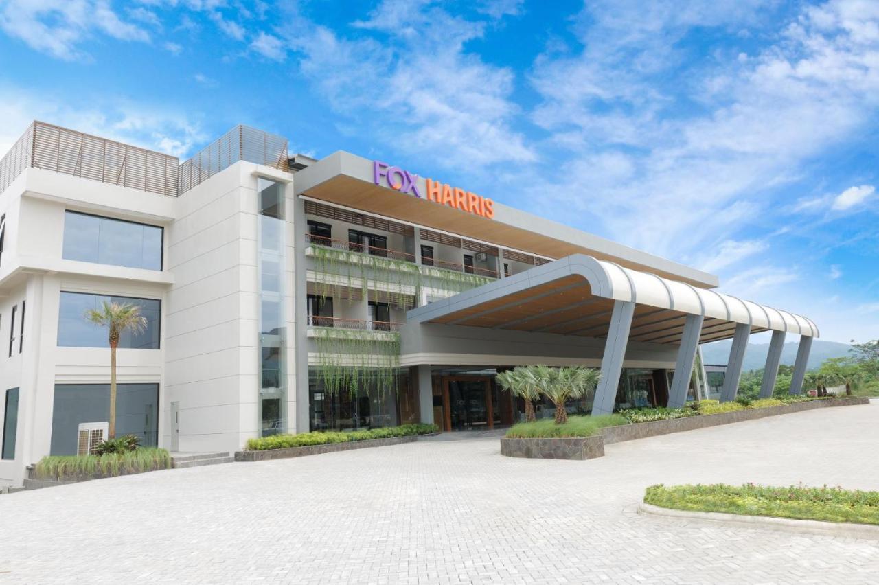 Fox Harris Hotel & Convention Banjarnegara Eksteriør billede