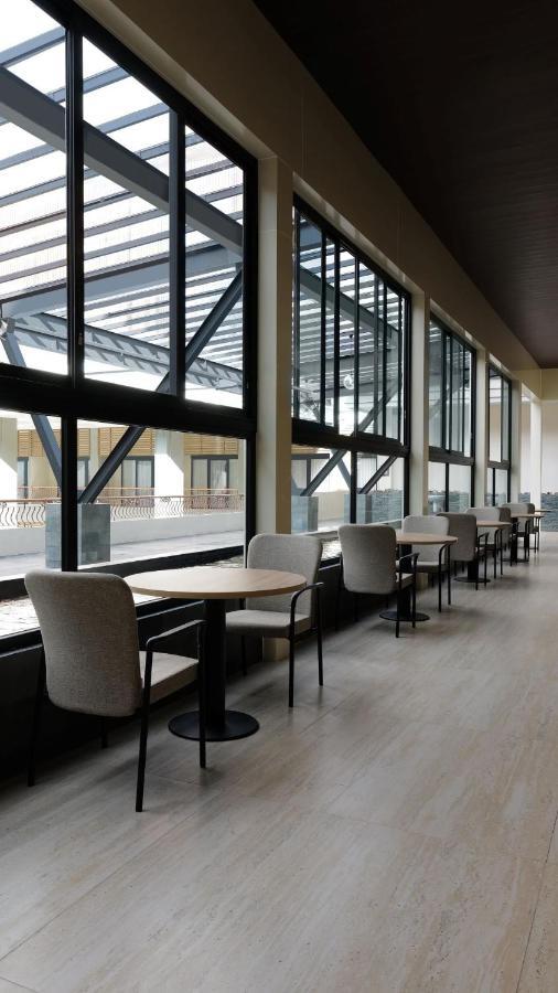Fox Harris Hotel & Convention Banjarnegara Eksteriør billede